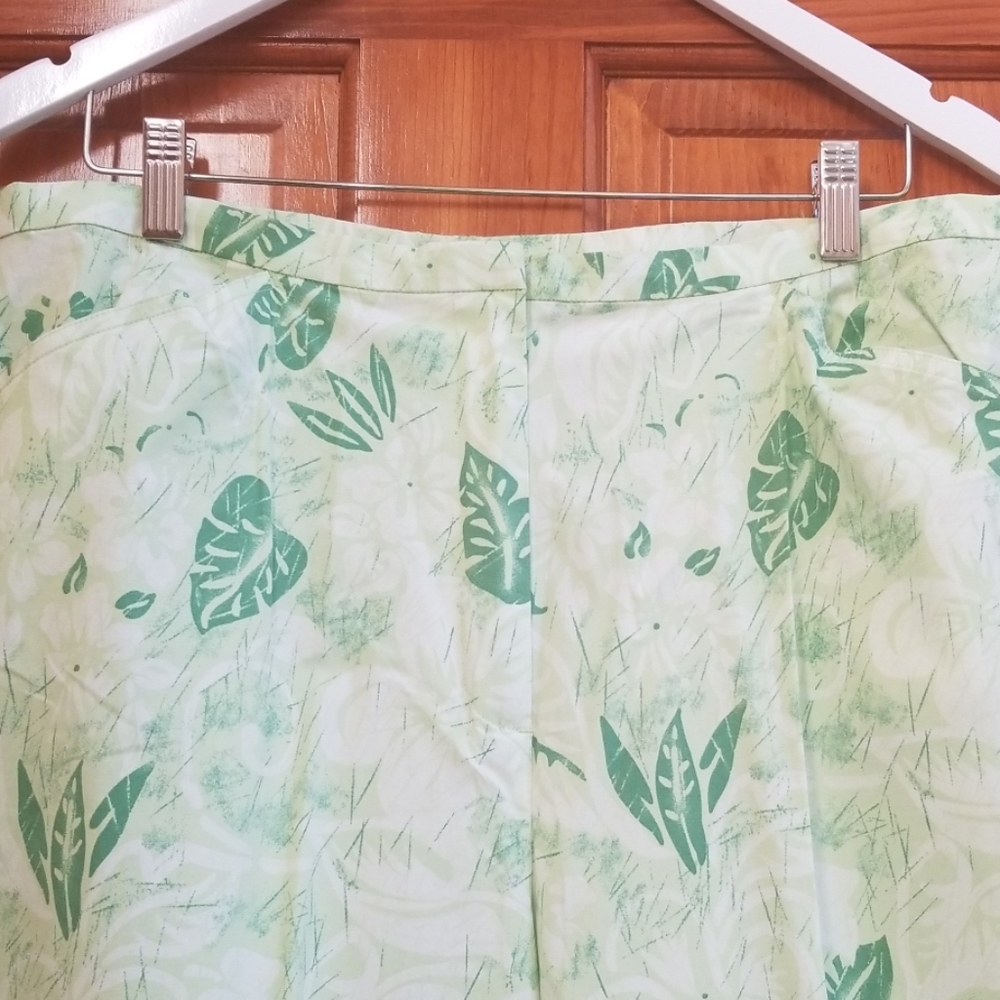 Talbots cropped pants